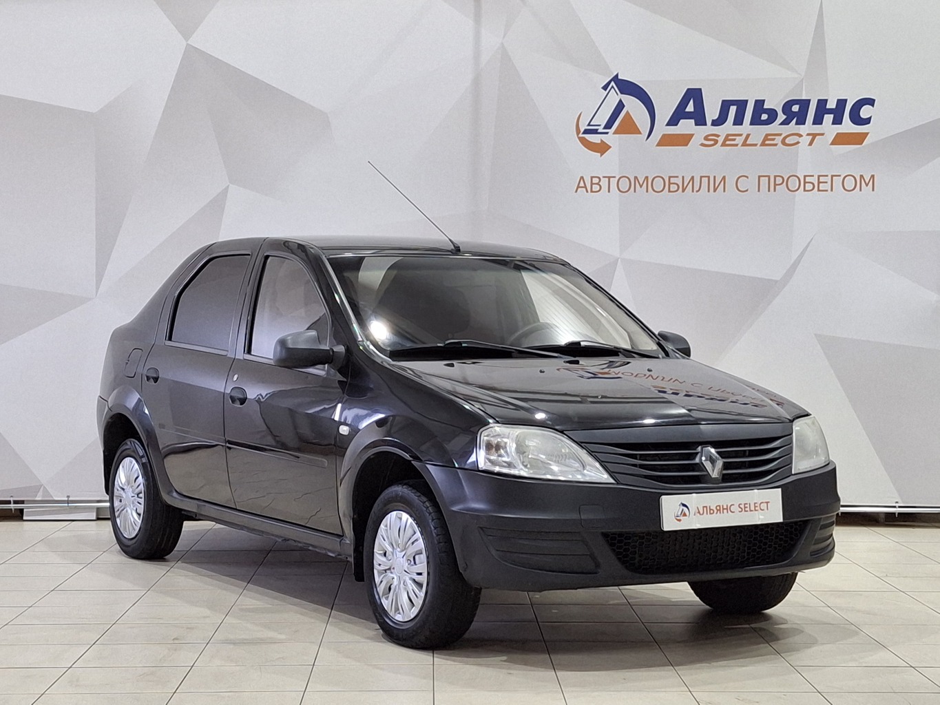 RENAULT LOGAN