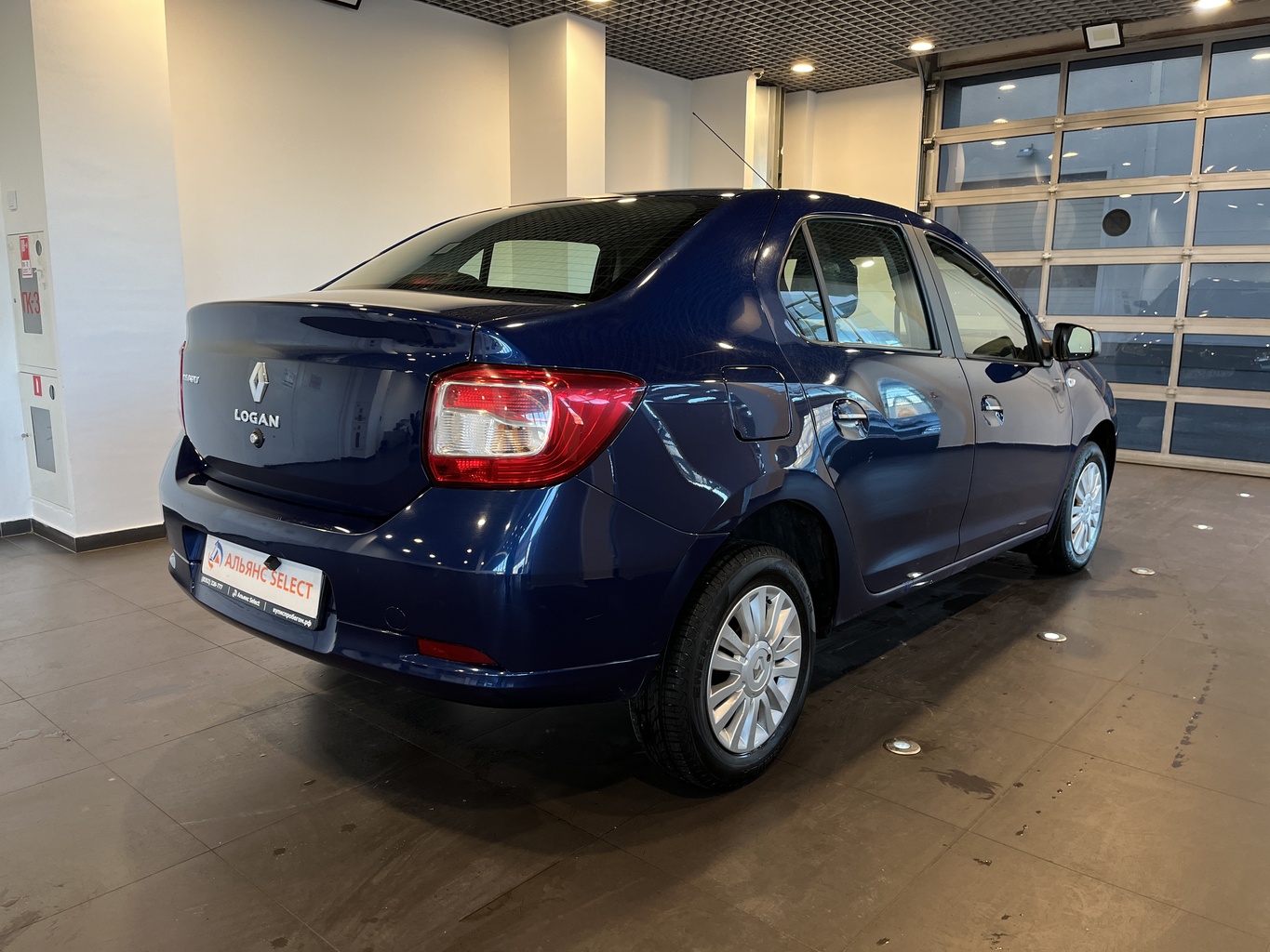 RENAULT LOGAN