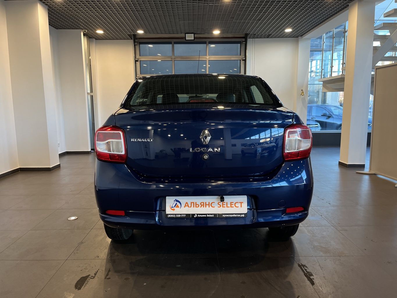 RENAULT LOGAN