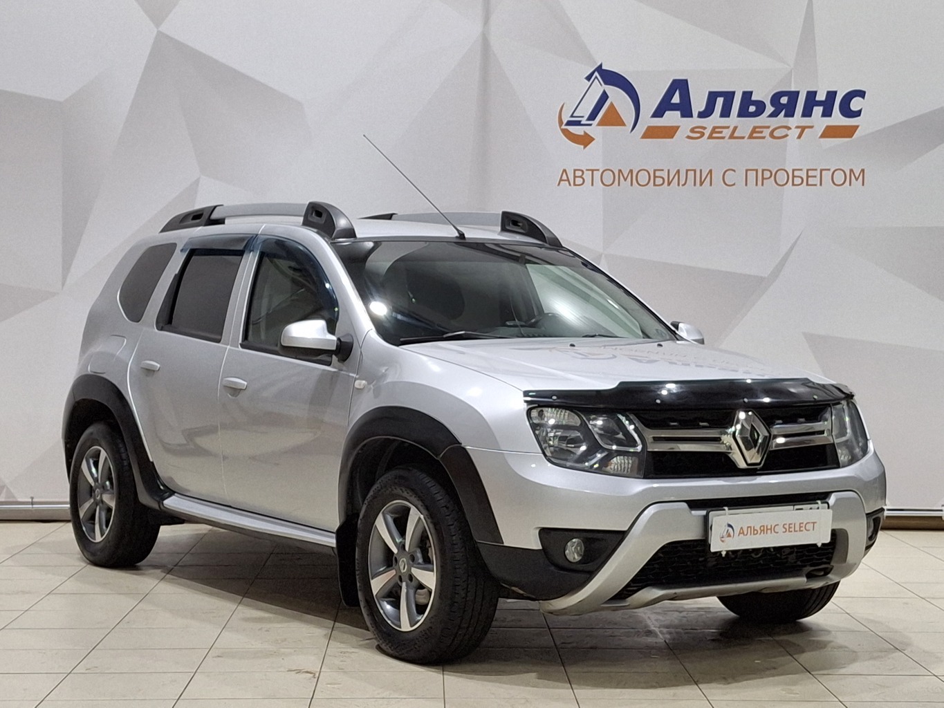 RENAULT DUSTER