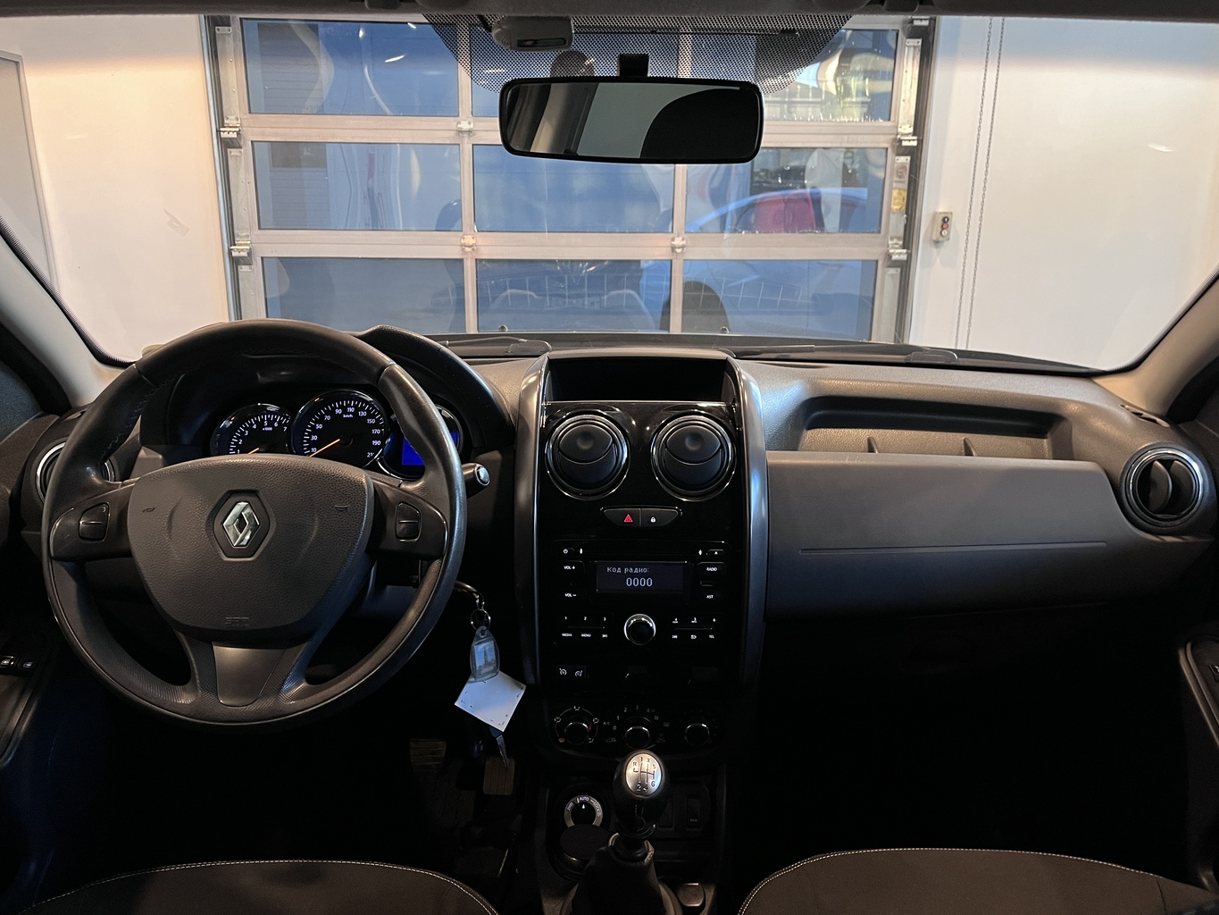 RENAULT DUSTER