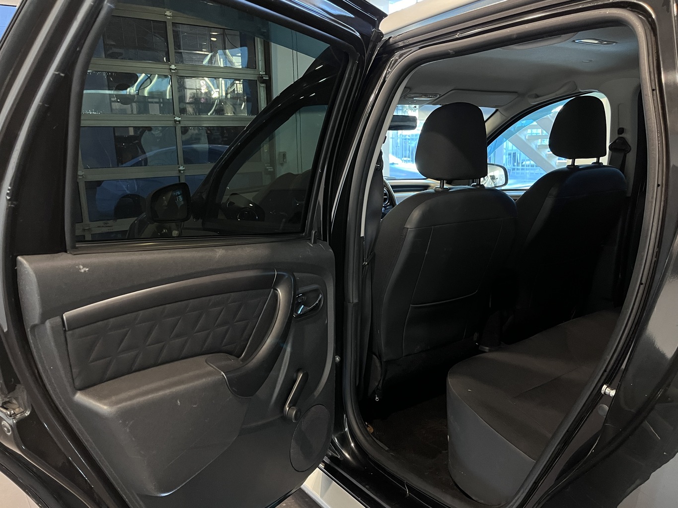 RENAULT DUSTER