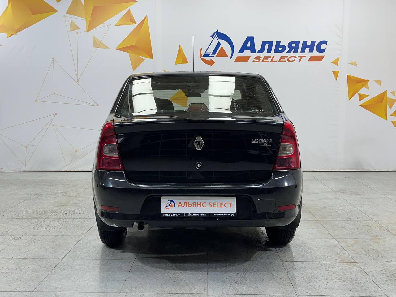 RENAULT LOGAN