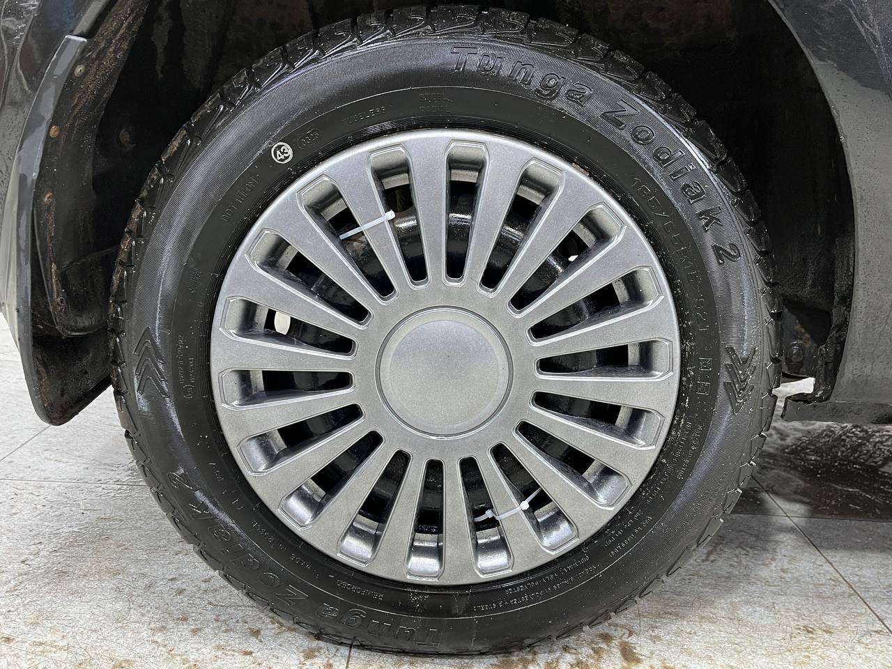RENAULT LOGAN
