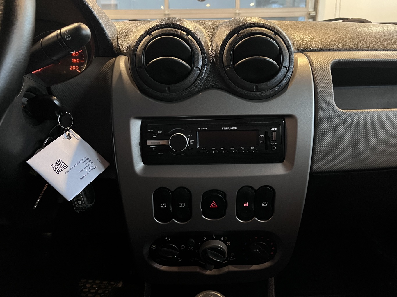 RENAULT SANDERO