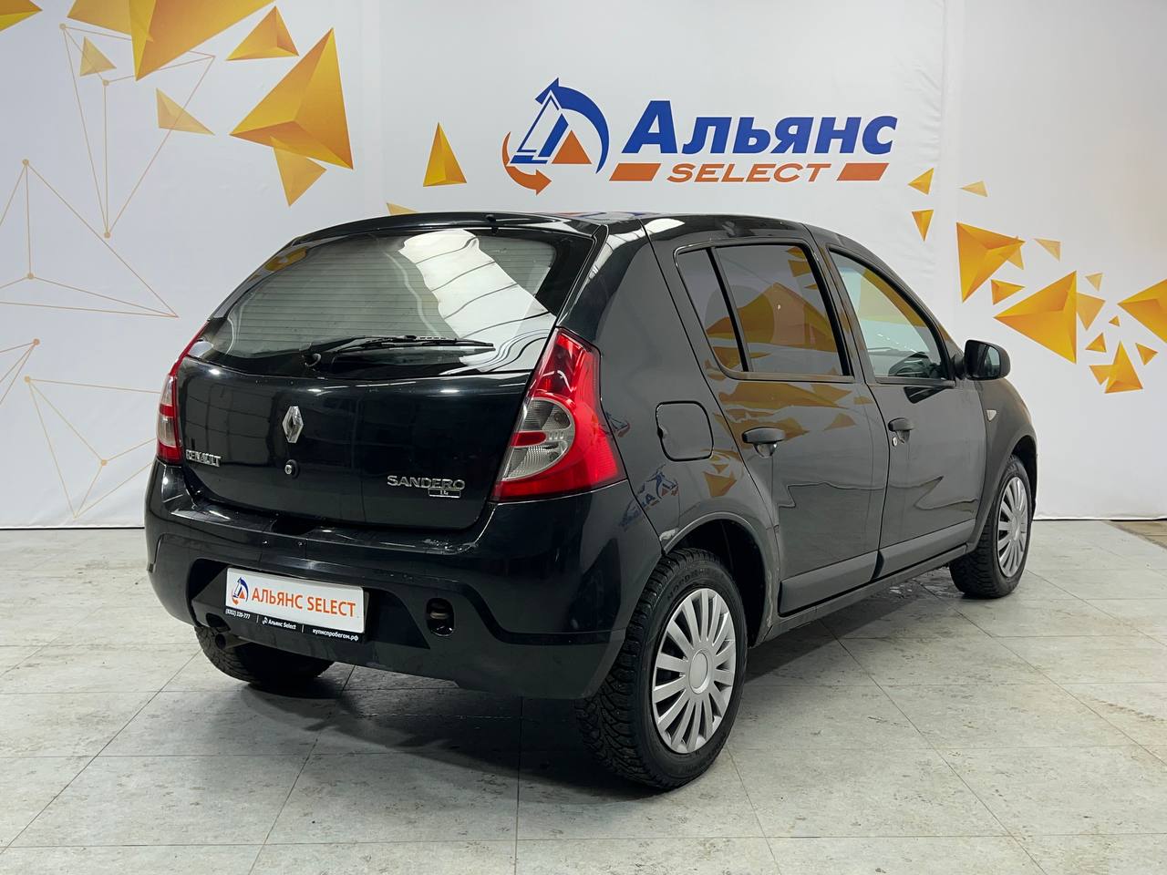 RENAULT SANDERO