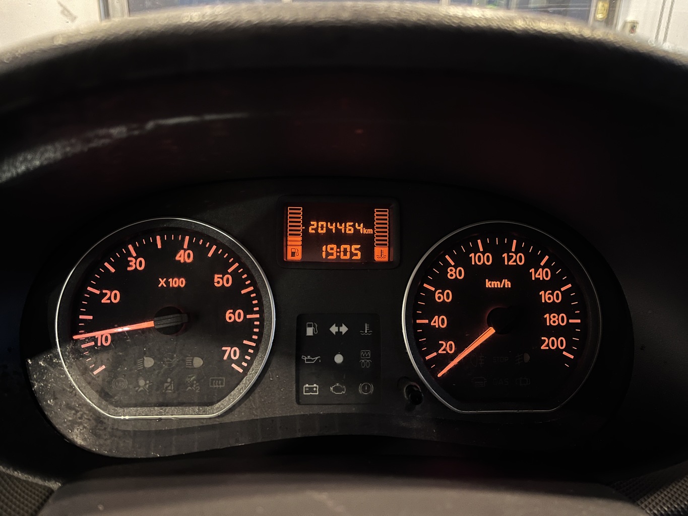 RENAULT LOGAN
