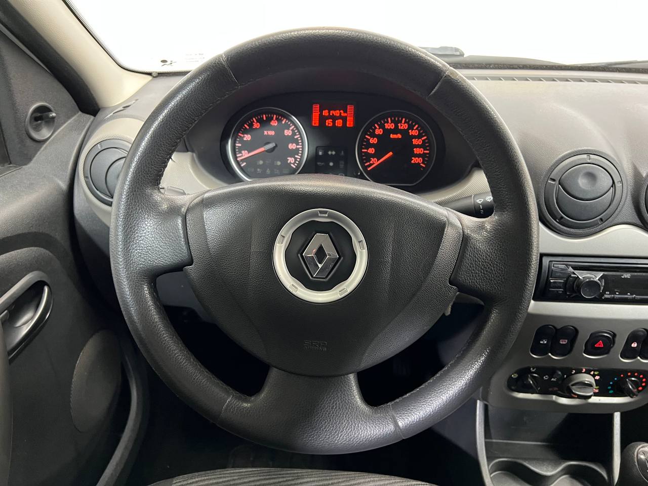 RENAULT LOGAN