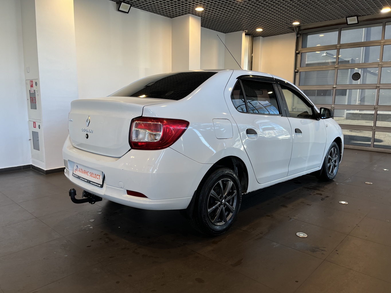 RENAULT LOGAN