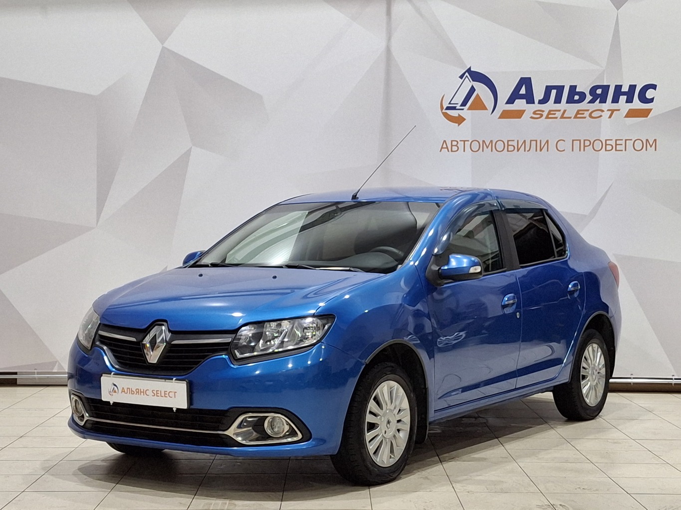 RENAULT LOGAN