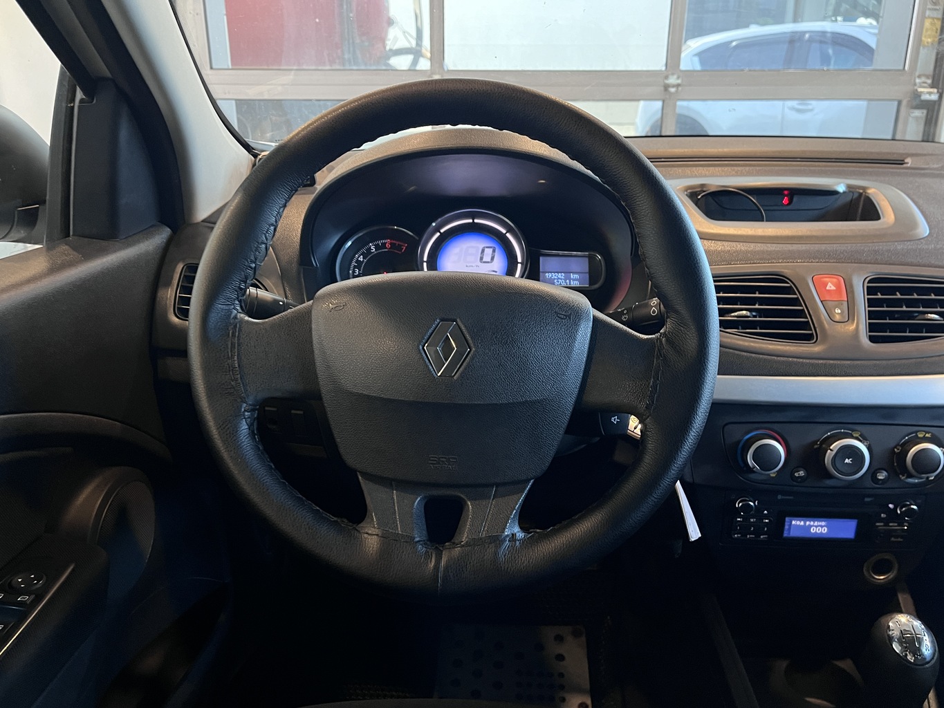 RENAULT FLUENCE