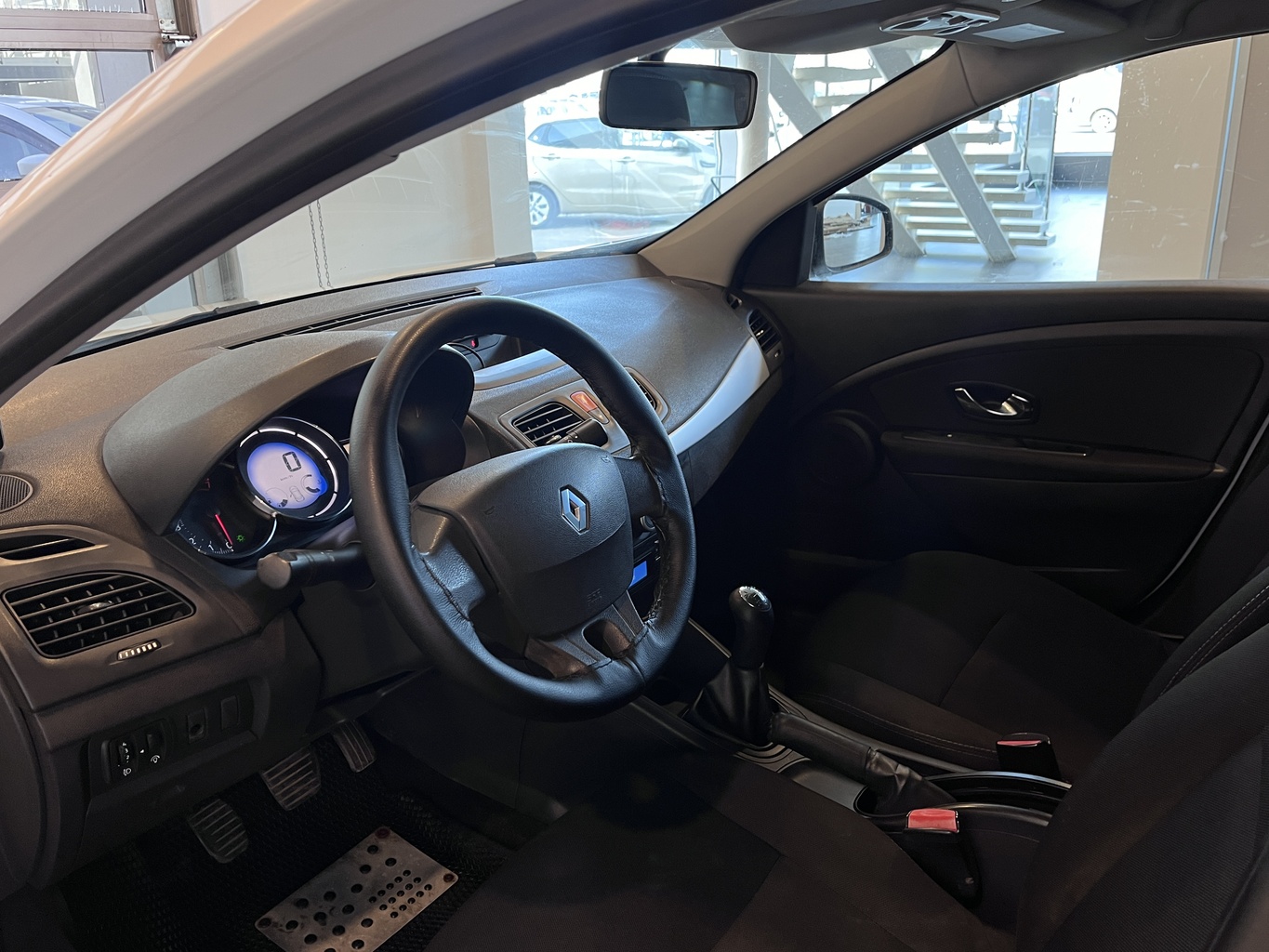 RENAULT FLUENCE