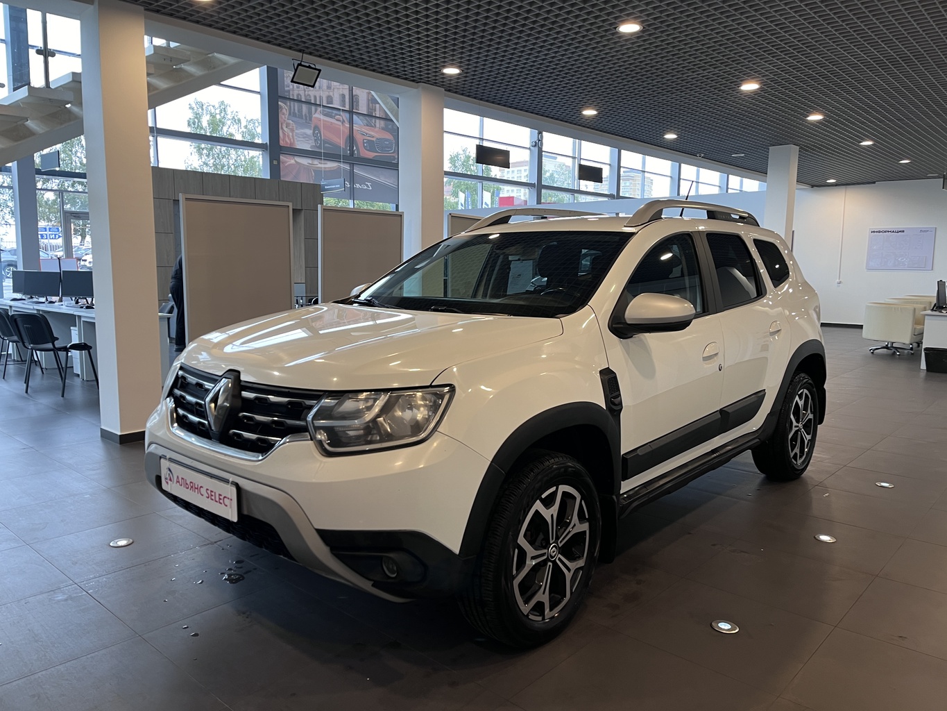 RENAULT DUSTER