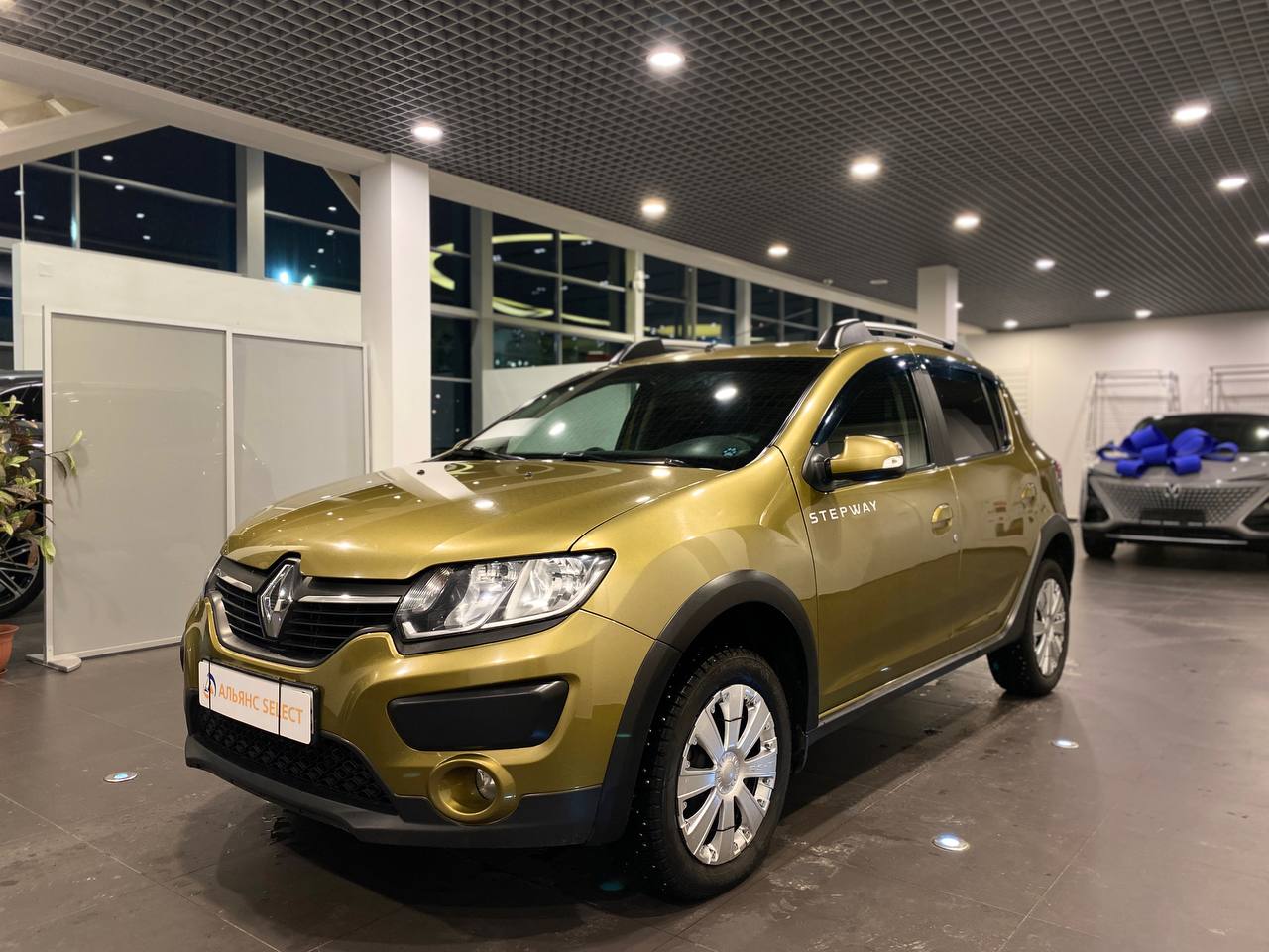 RENAULT SANDERO STEPWAY