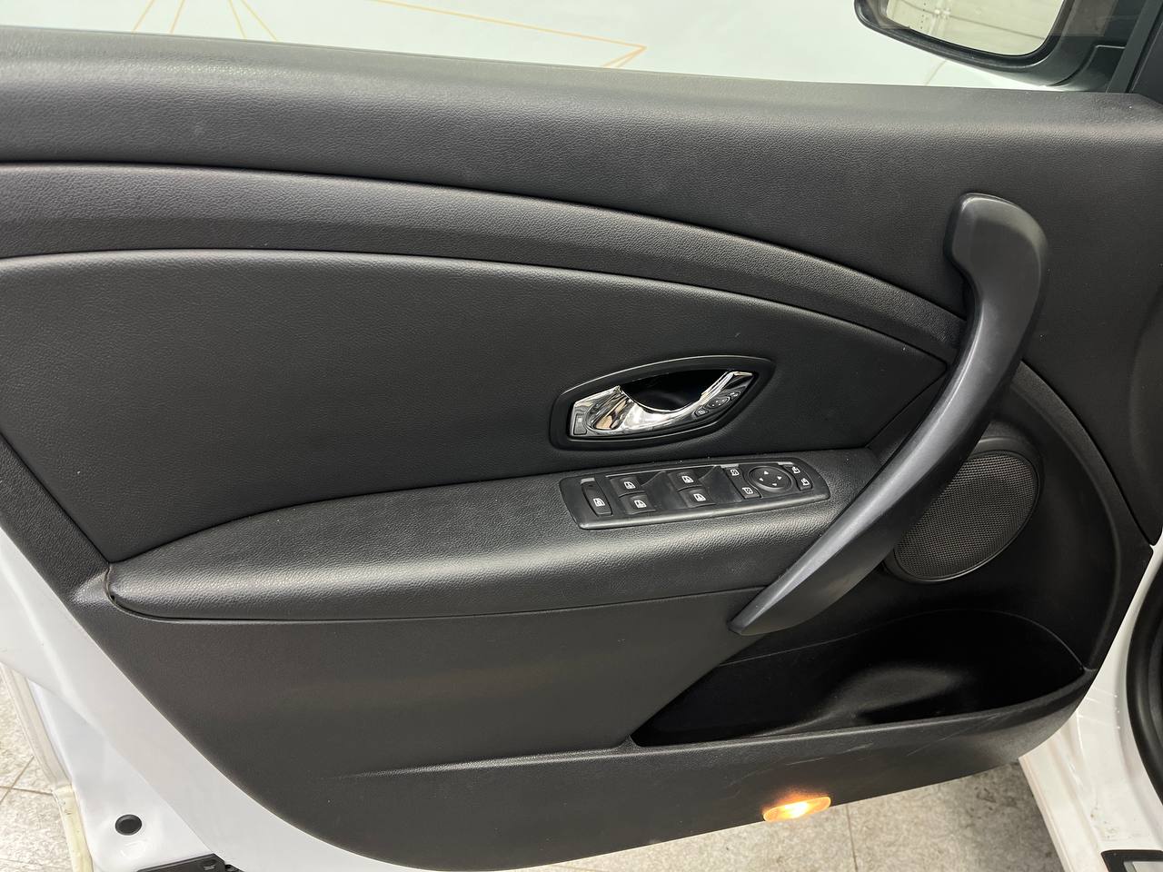 RENAULT FLUENCE