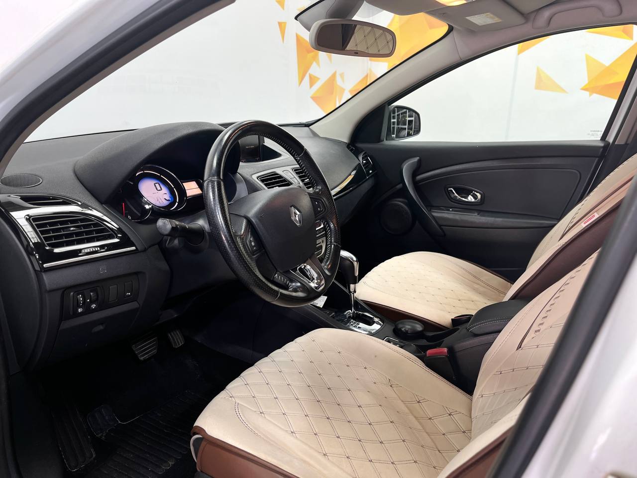 RENAULT FLUENCE
