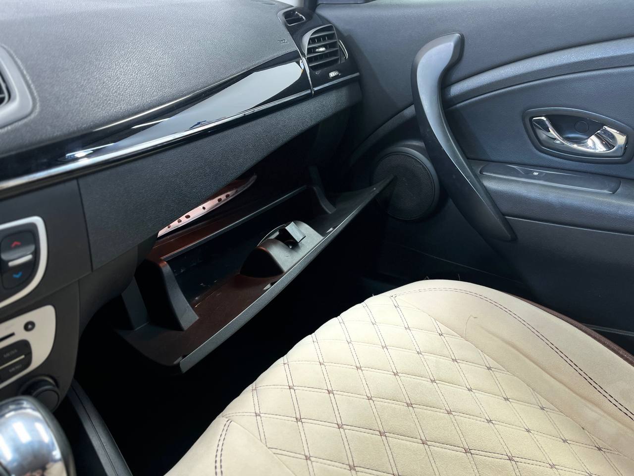 RENAULT FLUENCE