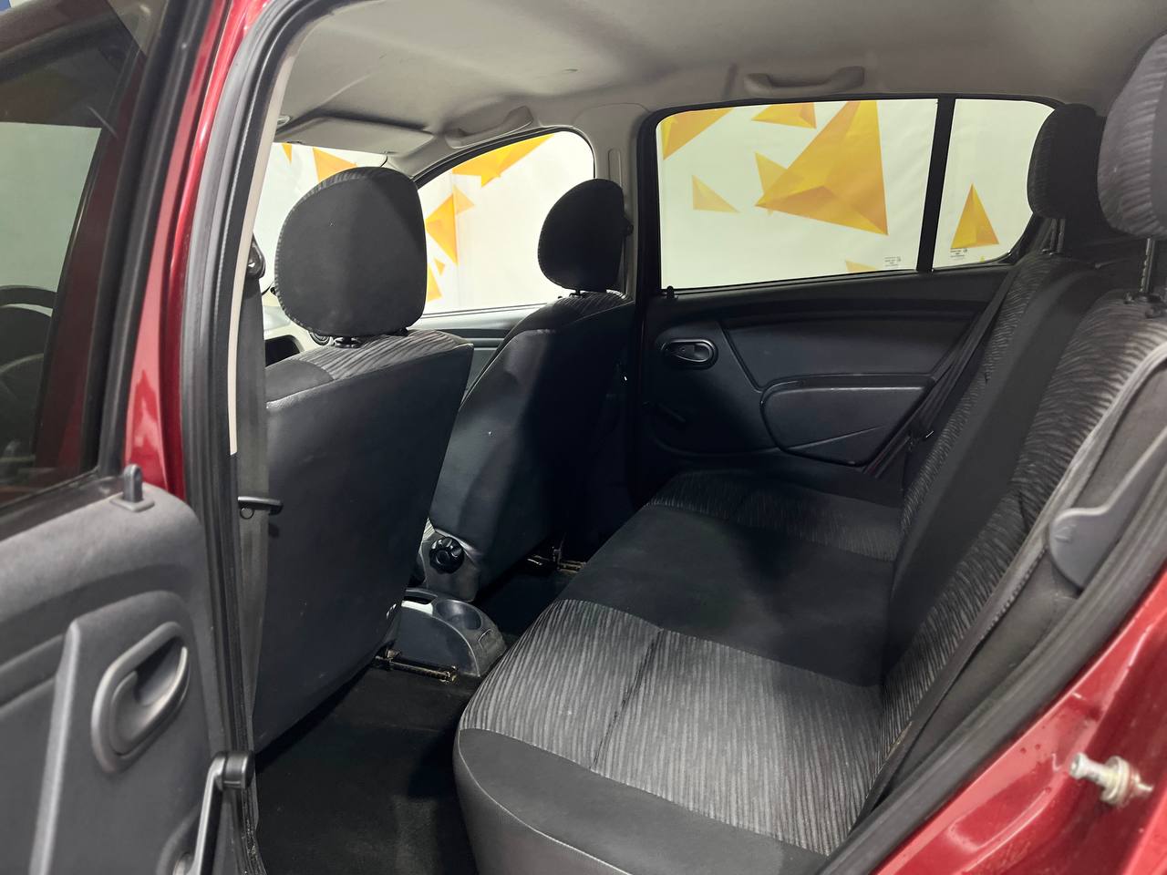 RENAULT SANDERO