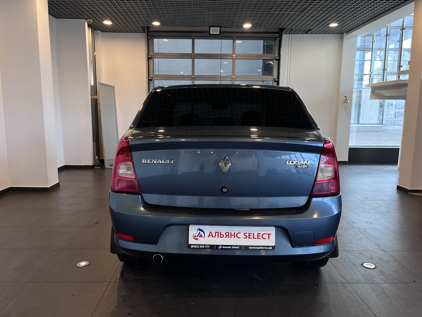 RENAULT LOGAN