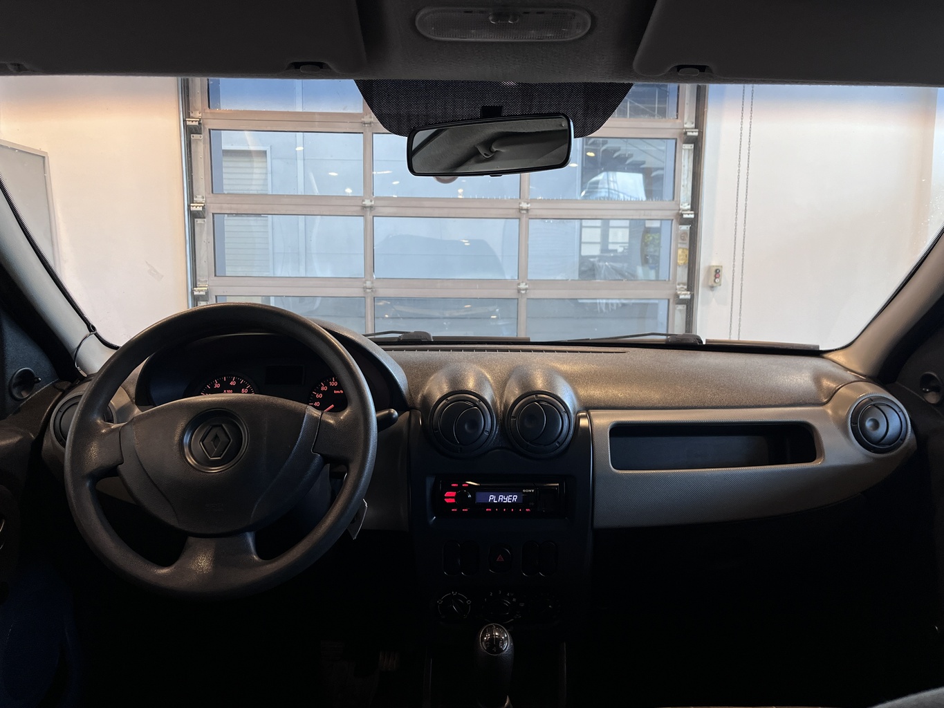 RENAULT LOGAN
