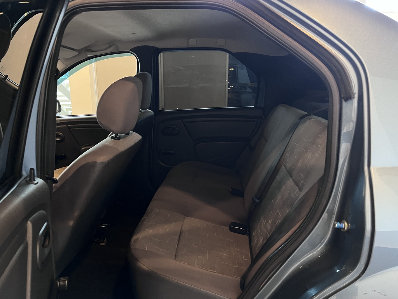 RENAULT LOGAN