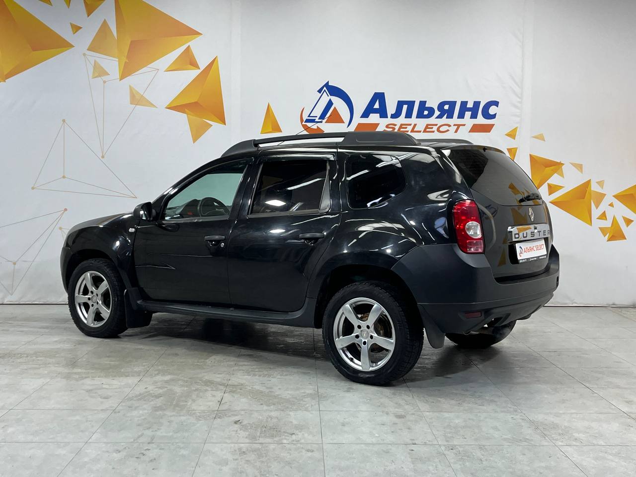 RENAULT DUSTER