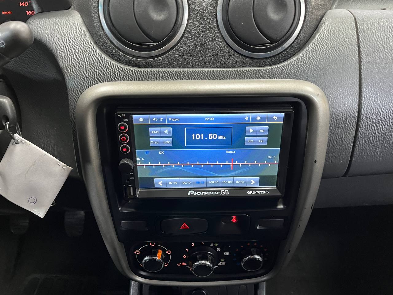 RENAULT DUSTER