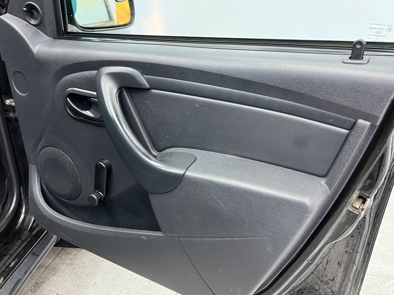 RENAULT DUSTER