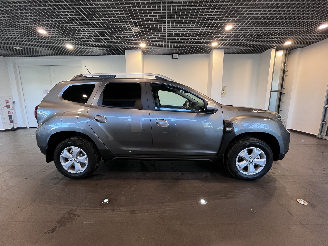RENAULT DUSTER