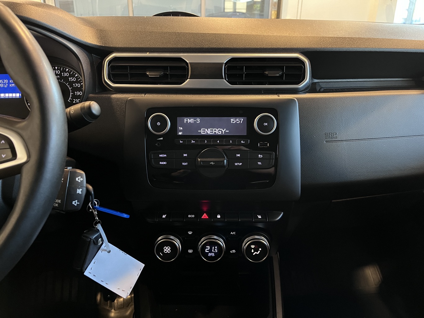 RENAULT DUSTER