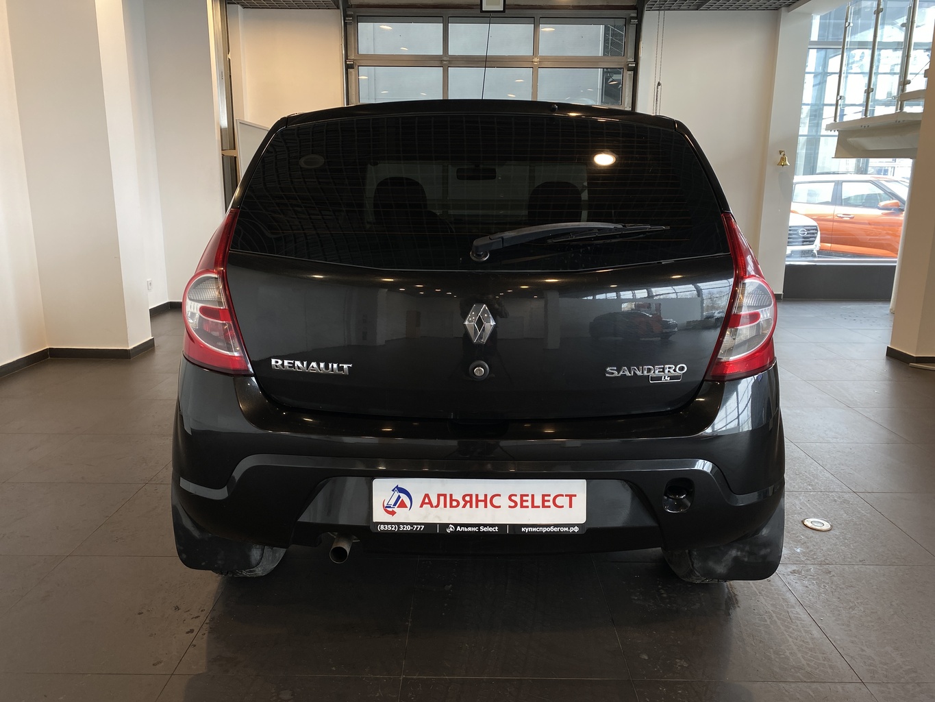 RENAULT SANDERO