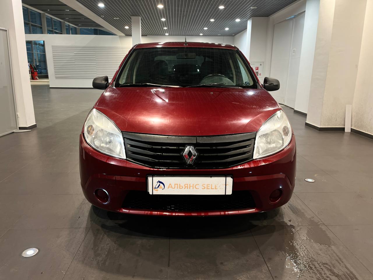 RENAULT SANDERO