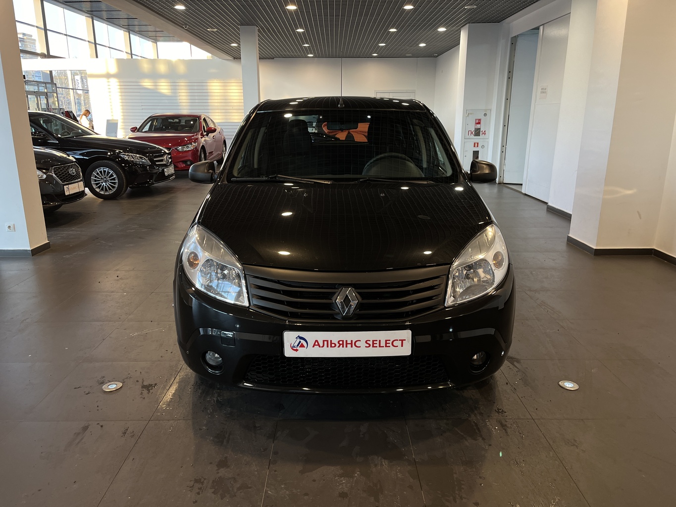 RENAULT SANDERO
