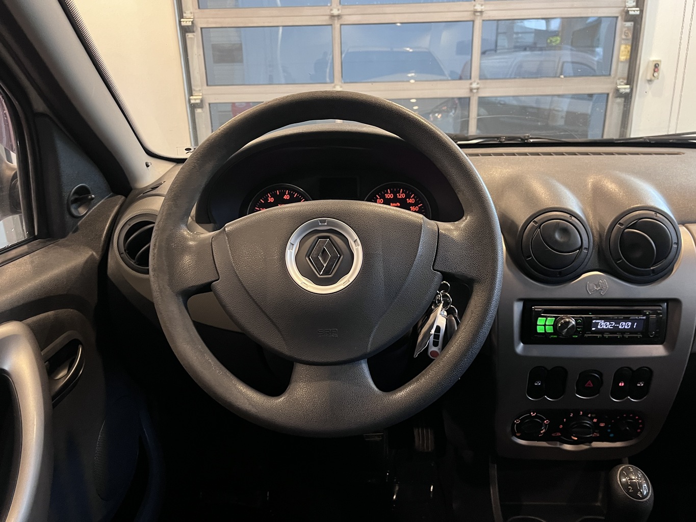 RENAULT SANDERO