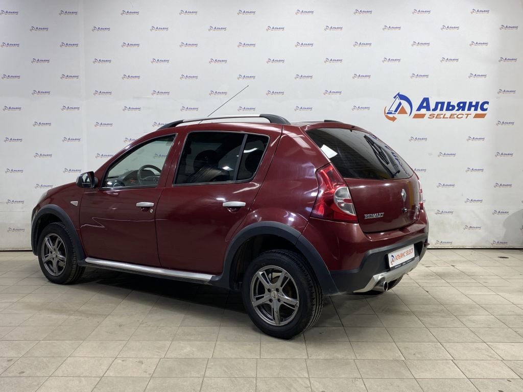 RENAULT SANDERO STEPWAY