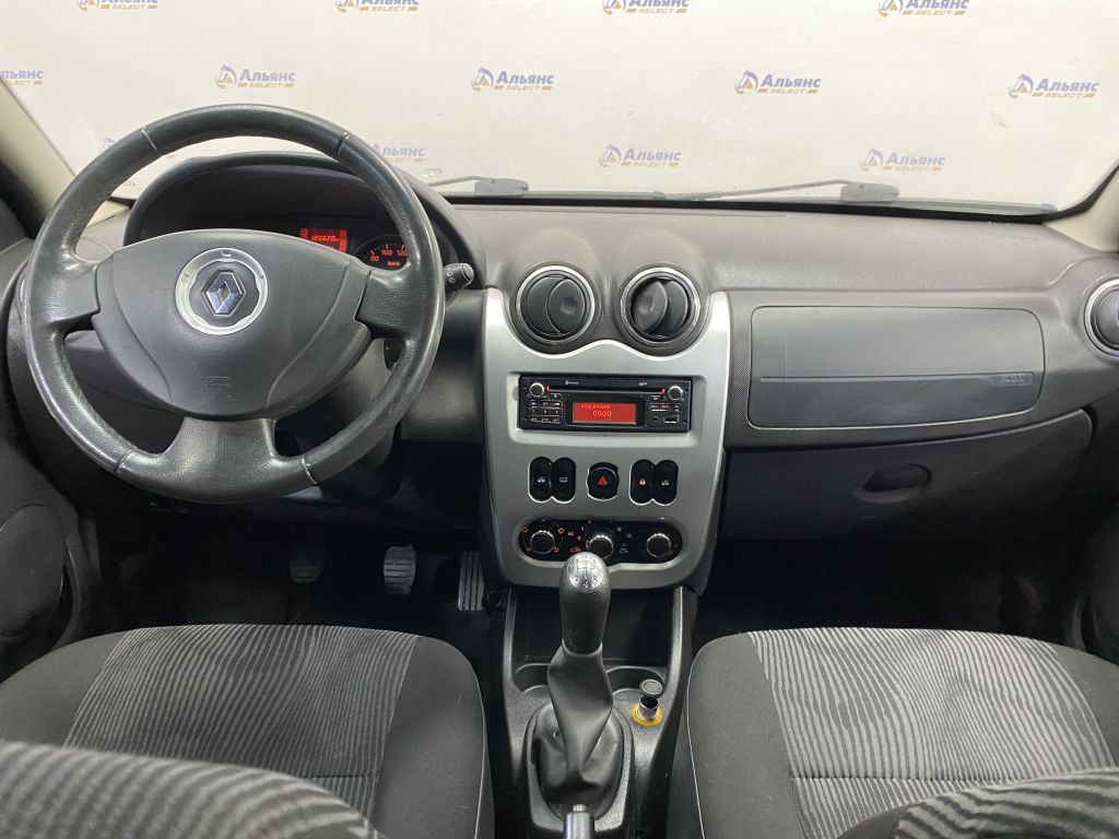 RENAULT SANDERO STEPWAY