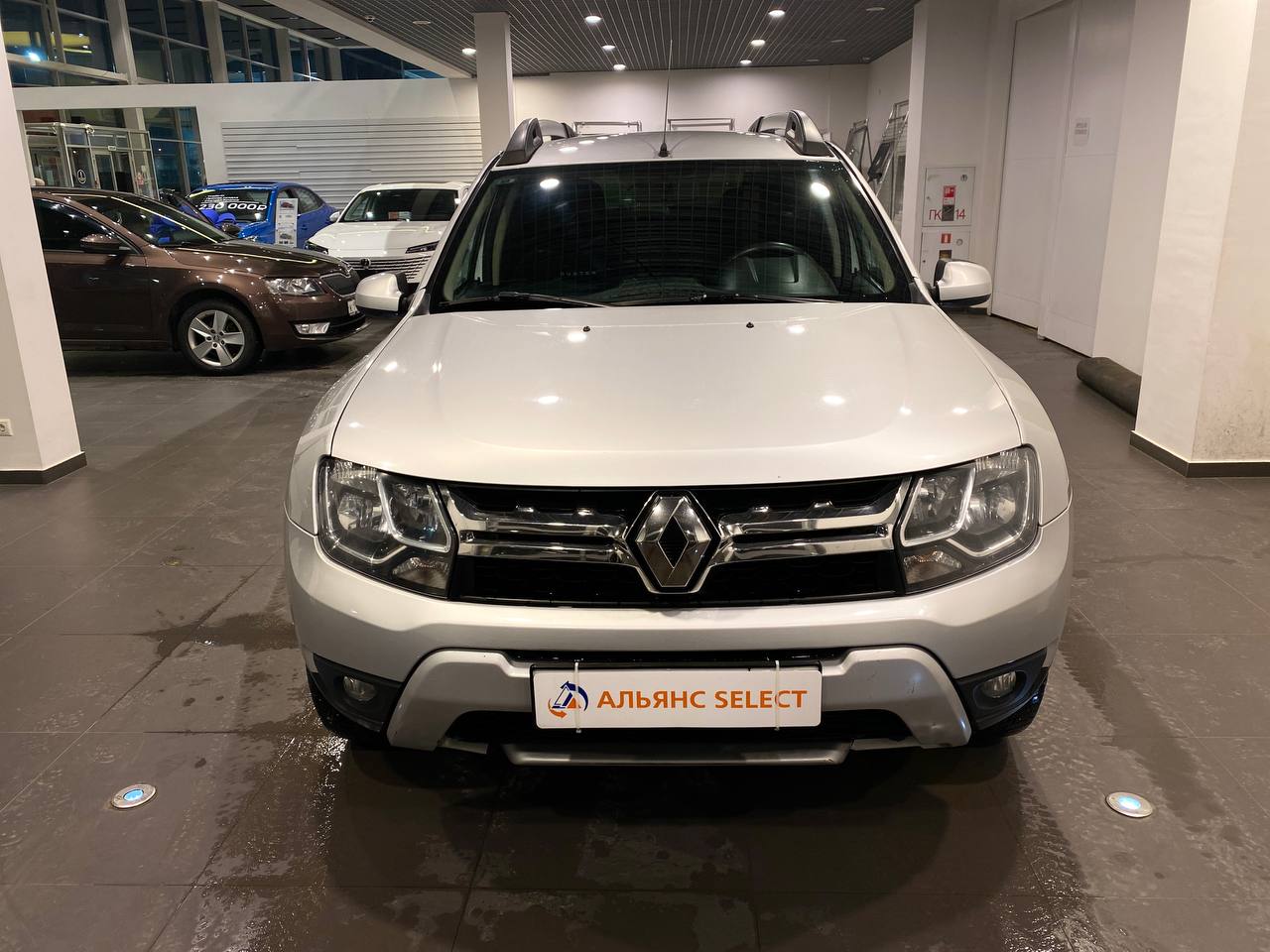 RENAULT DUSTER