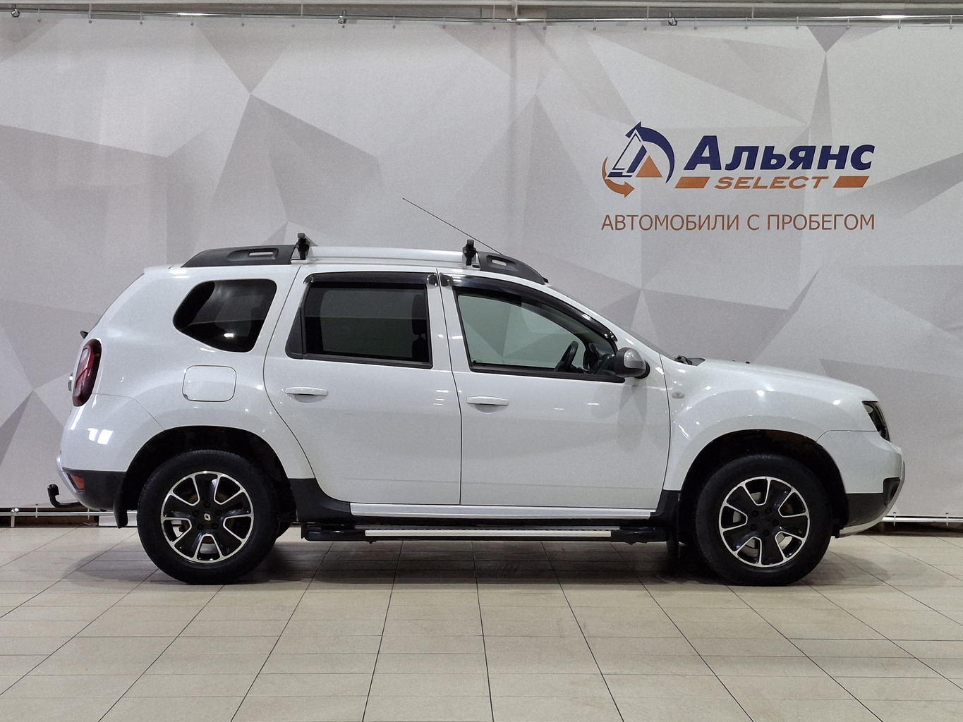 RENAULT DUSTER