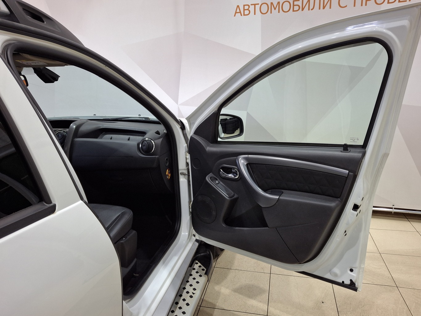 RENAULT DUSTER