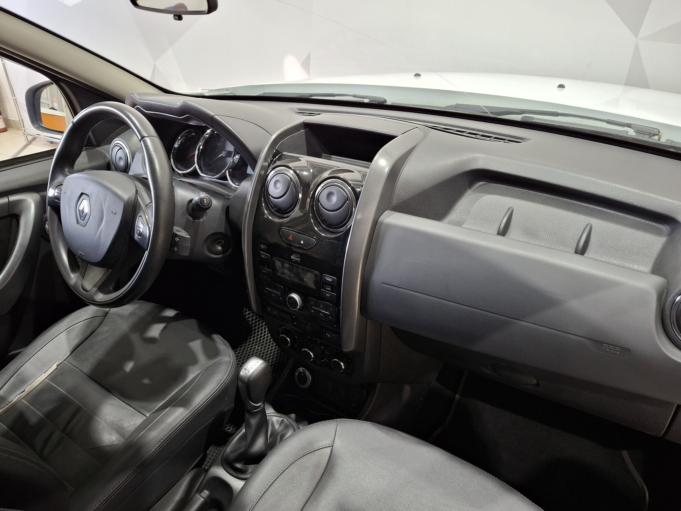 RENAULT DUSTER