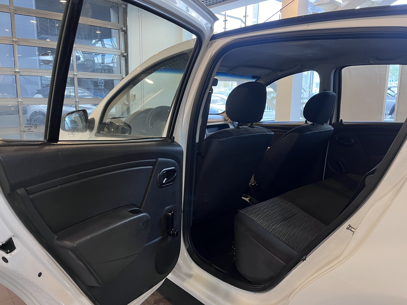 RENAULT SANDERO