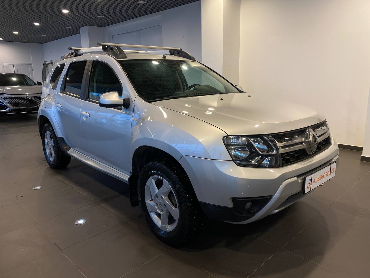 RENAULT DUSTER