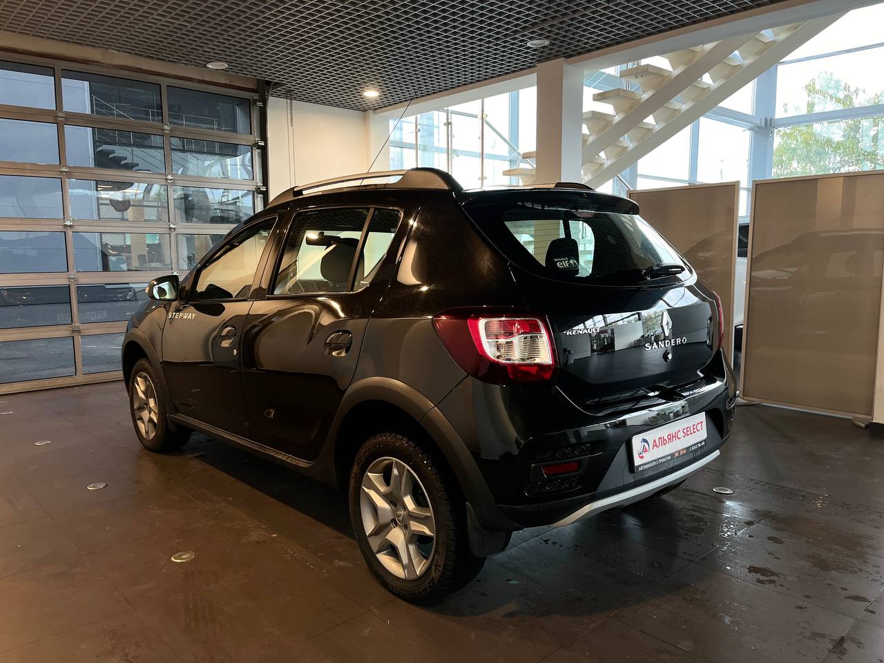 RENAULT SANDERO