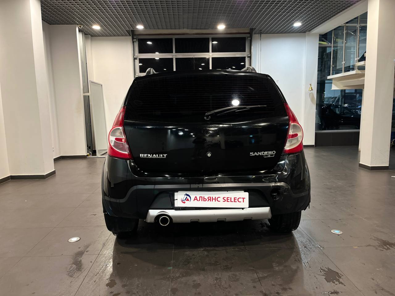 RENAULT SANDERO