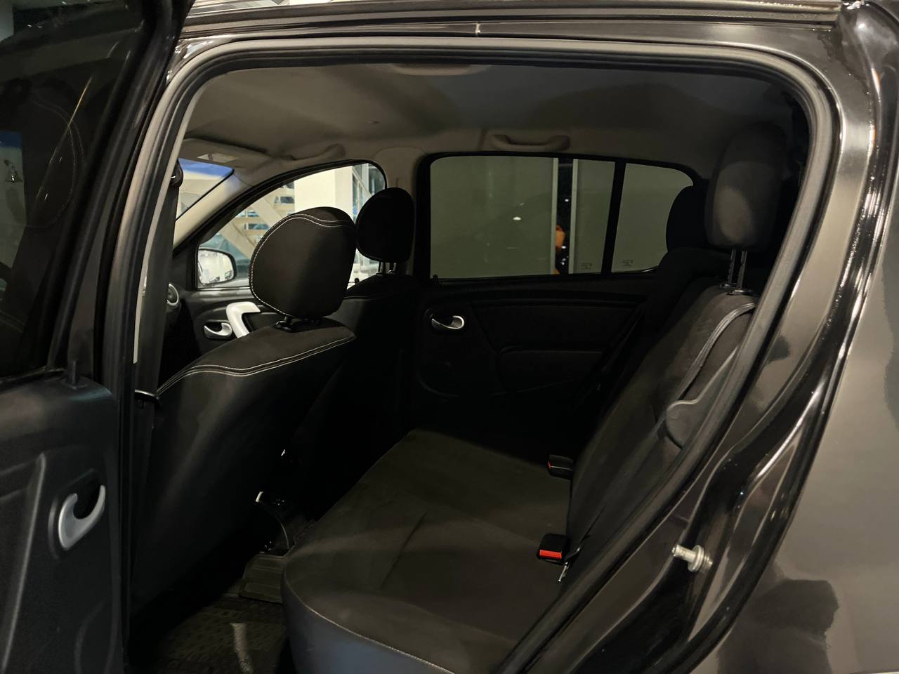 RENAULT SANDERO