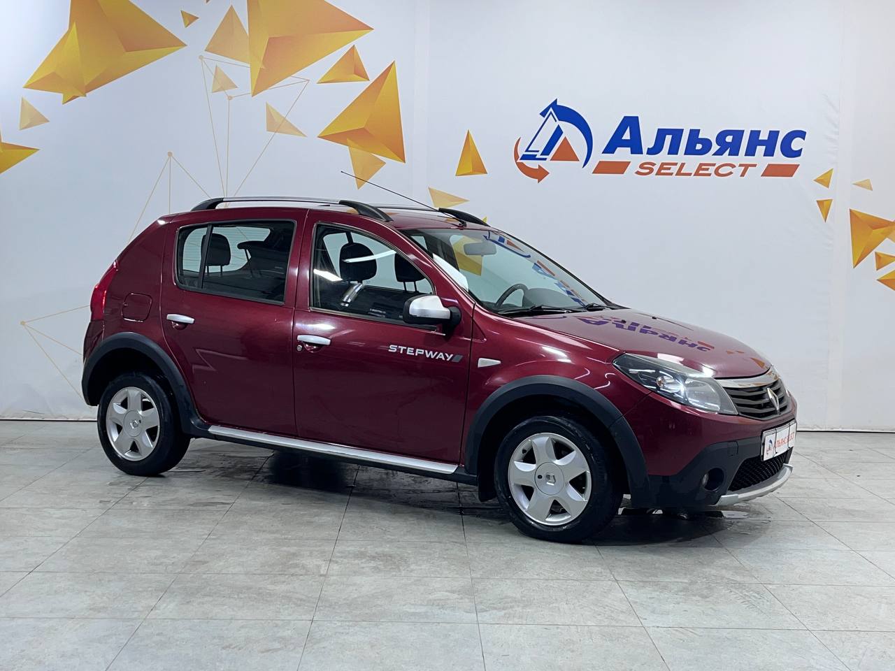 RENAULT SANDERO