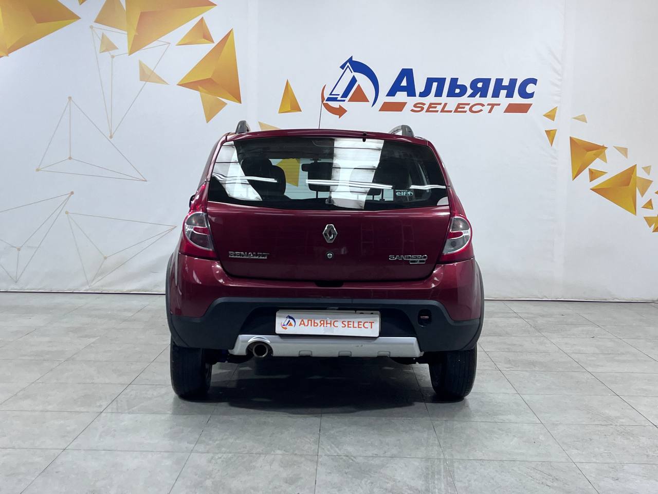 RENAULT SANDERO