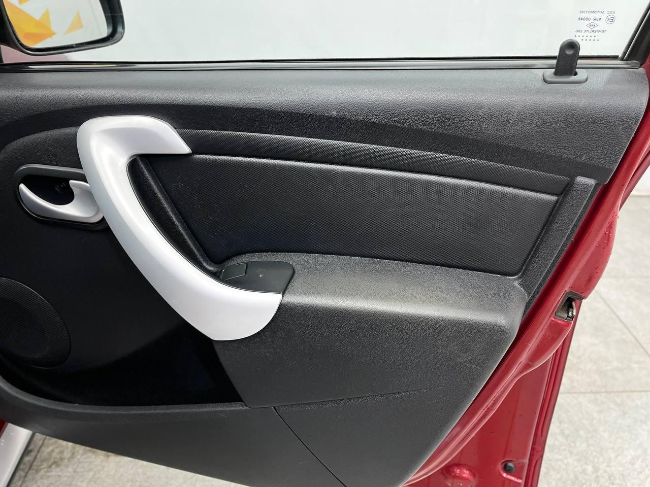RENAULT SANDERO