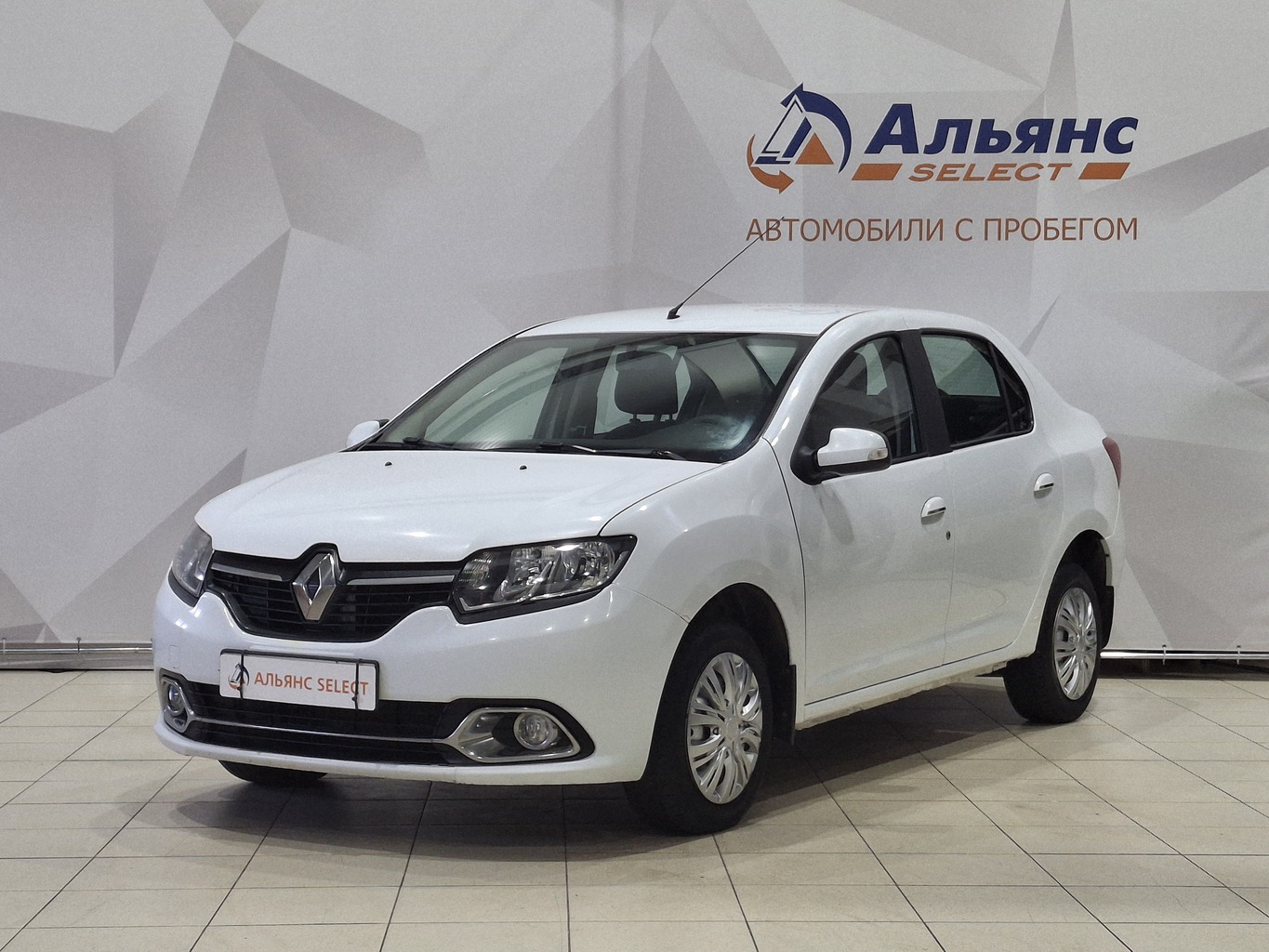 RENAULT LOGAN