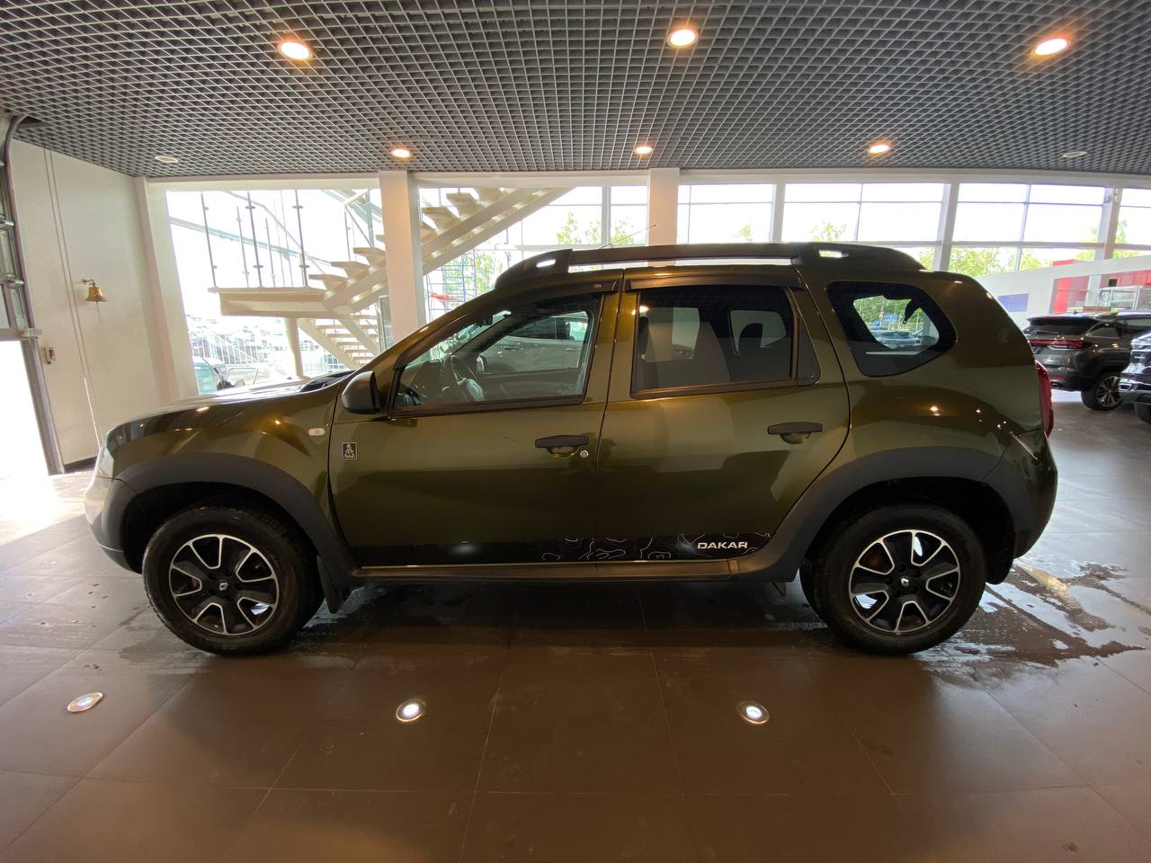 RENAULT DUSTER